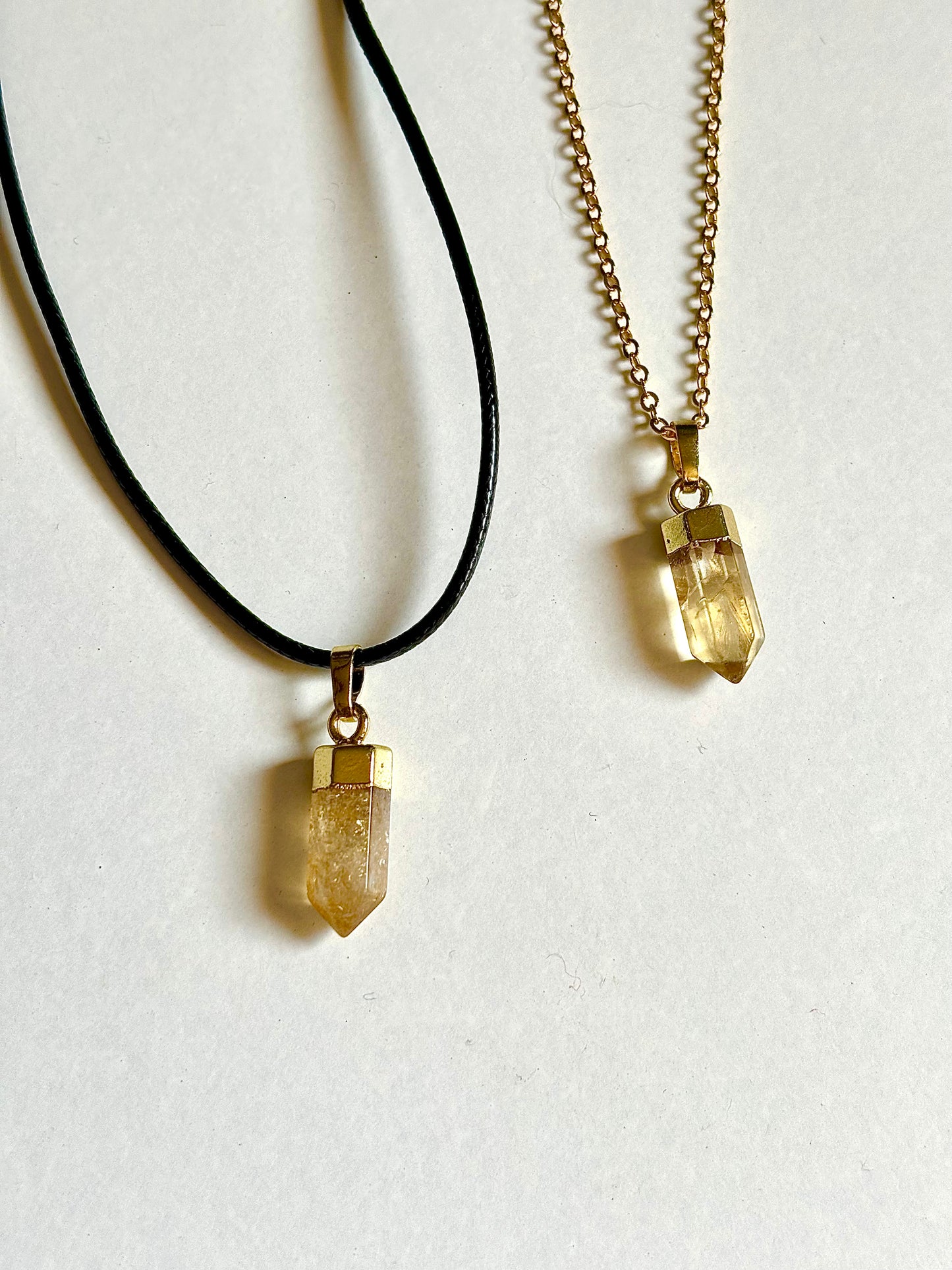 Pendentif Citrine - pointe • doré