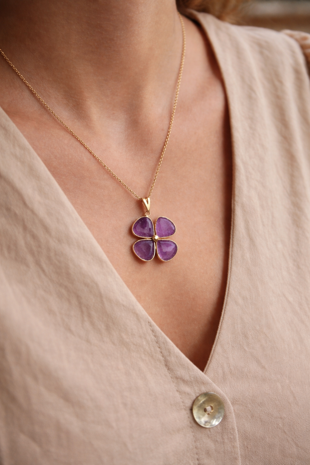 Pendentif Améthyste - Trèfle • doré