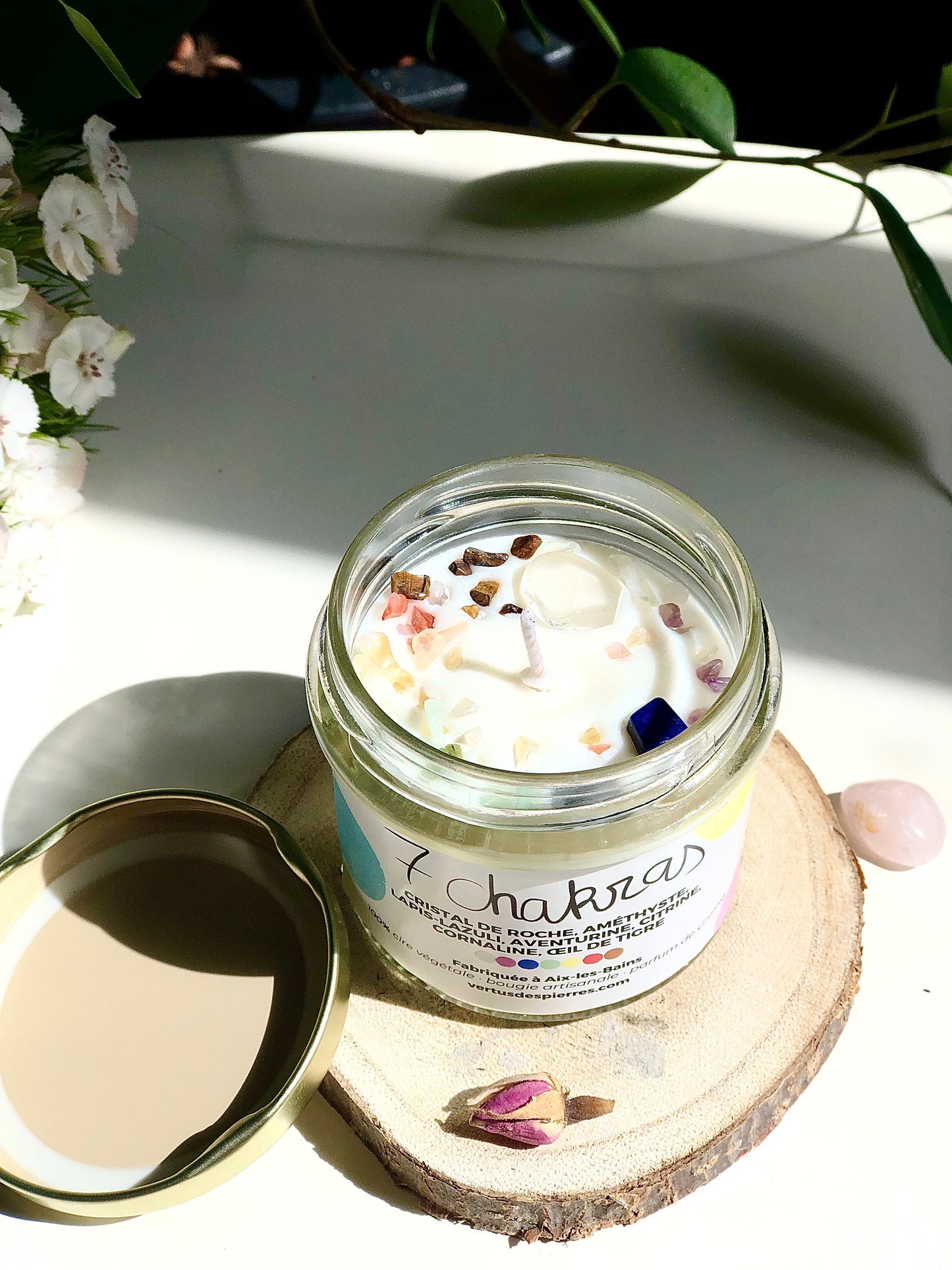 Bougie décorative faite main avec pierres semi-précieuses, accessoire bien-être naturel pour intérieur purifié