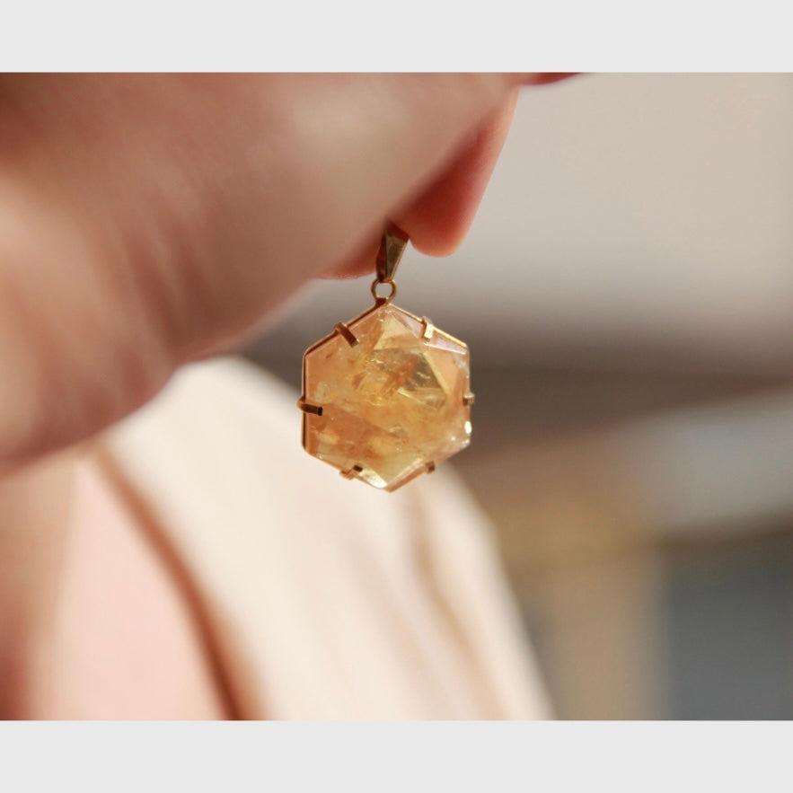 Pendentif Citrine - Hexagone • doré