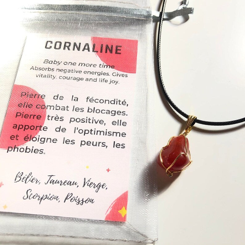 bijou collier en pierre cornaline rouge cordon noir